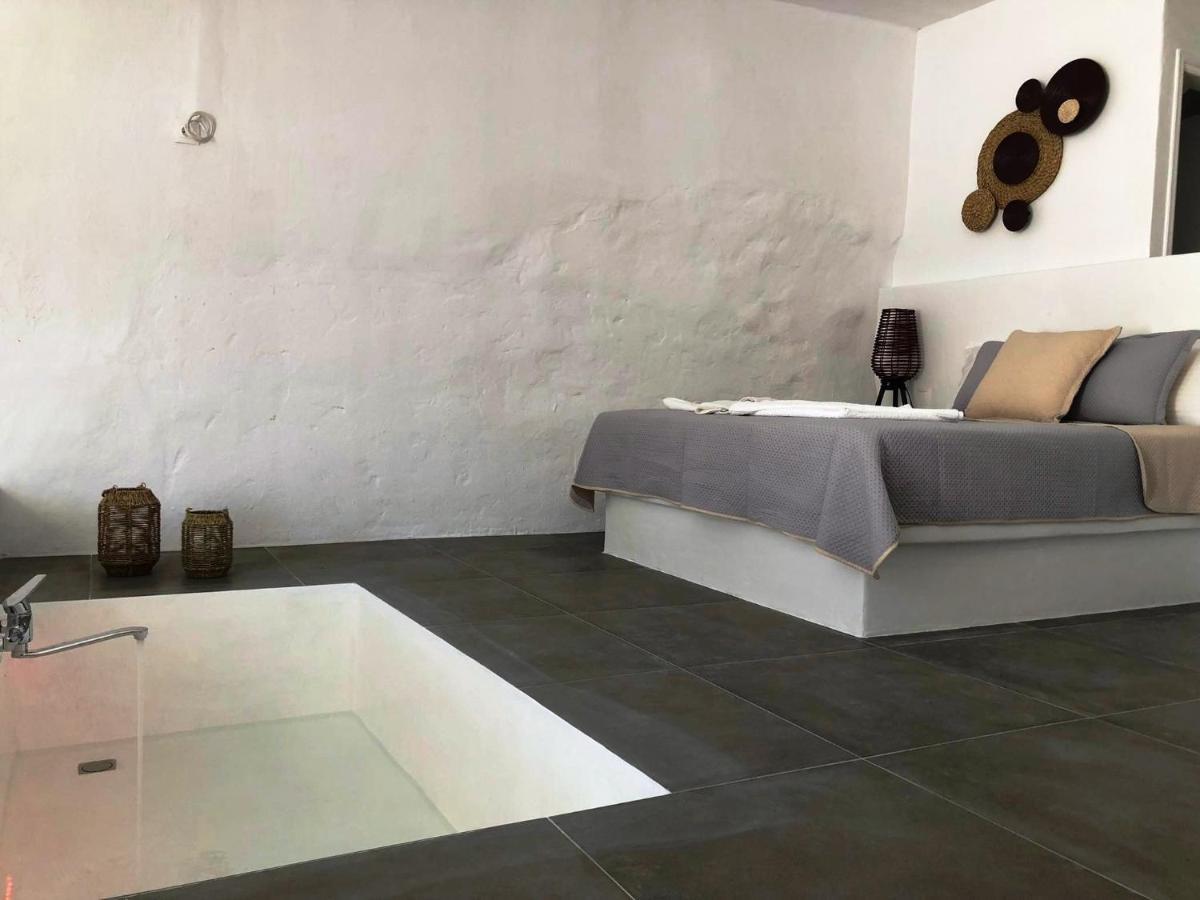 Agia Kiriaki Beach  Aqua Bay Agia Kyriaki Bed & Breakfast エクステリア 写真